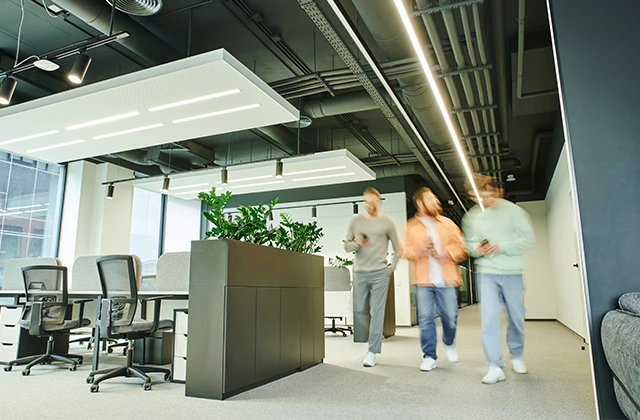 Office with linear LED lighting – KNX lighting control